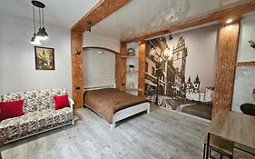 Apartment On Horodotska Street